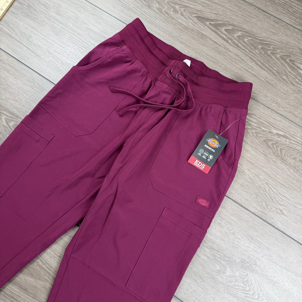 Dickies Women Scrub Pants EDS Essentials Jogger Wine S